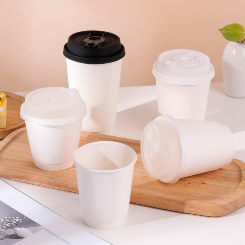 paper cups in different sizes