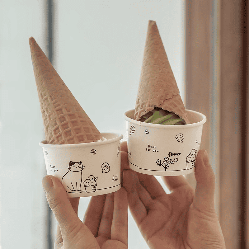 4oz ice cream cup with ice cream